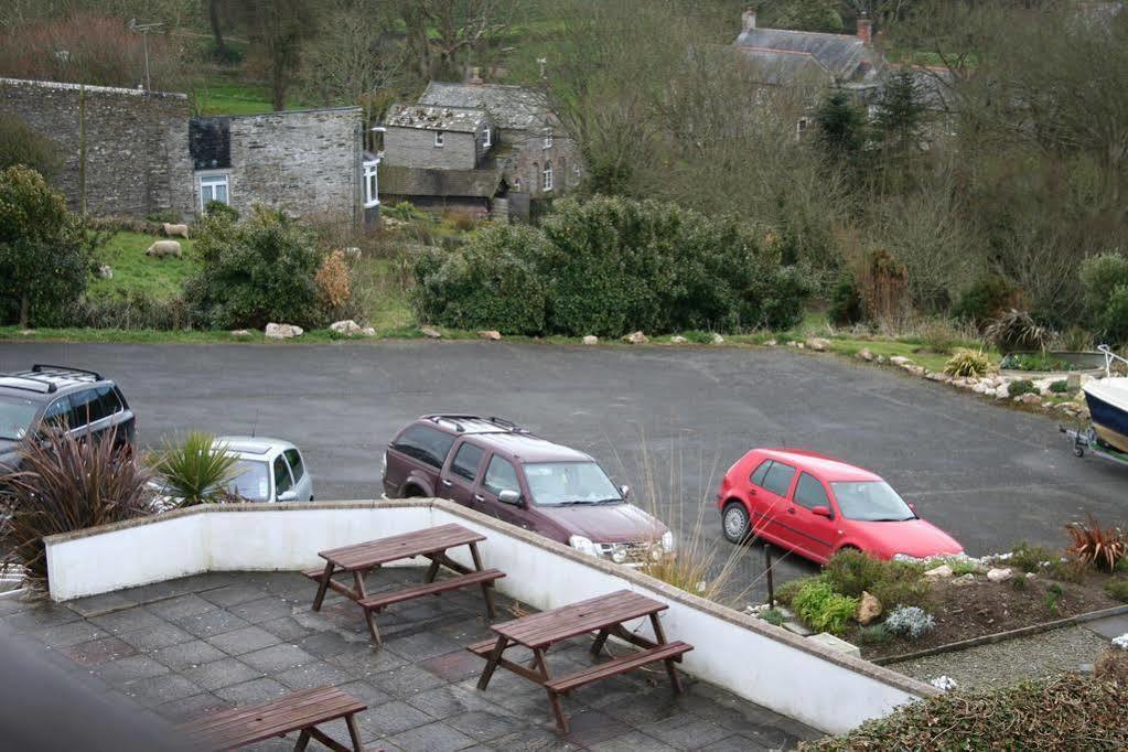 The Wootons Inn Tintagel Dış mekan fotoğraf
